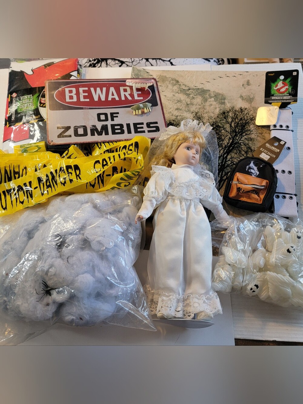 Halloween Lot #4 "Horror Home Decor"
